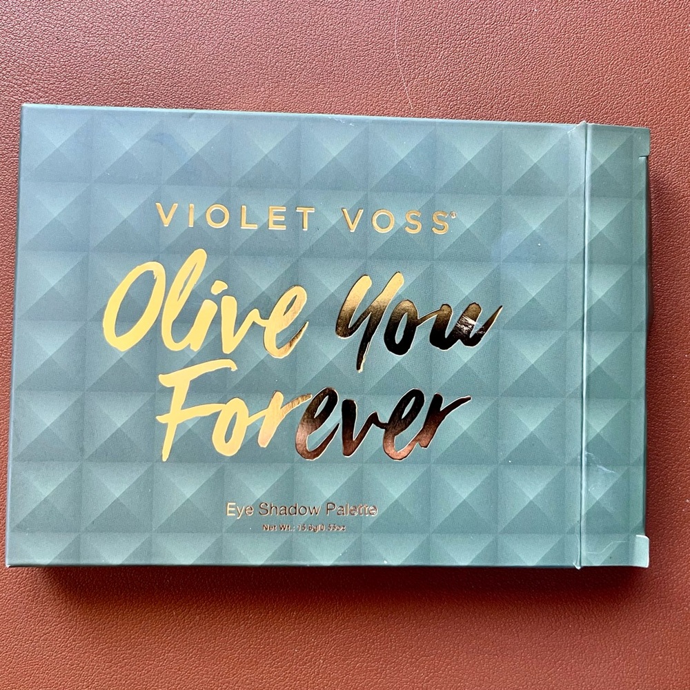 Violet Voss Olive You Forever Palette - Green and Gold